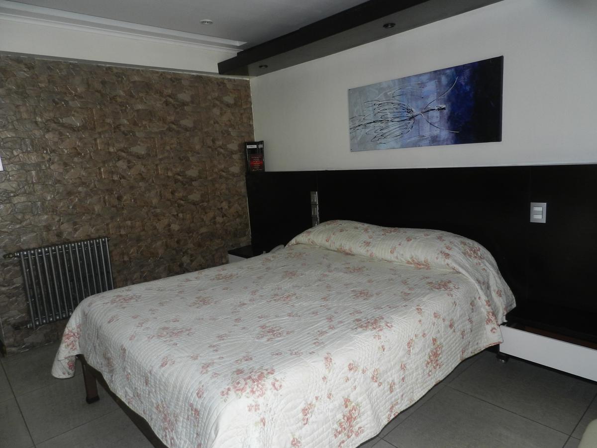 Hotel Guayaquil Santiago de Chile Bagian luar foto